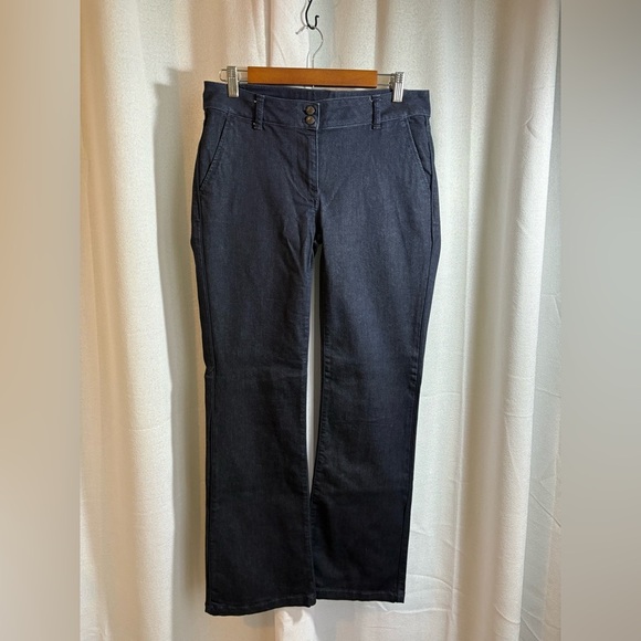 Talbots Signature Boot Cut Jeans Size 6 28‎ EUC Dark Wash 0416 - Picture 1 of 8